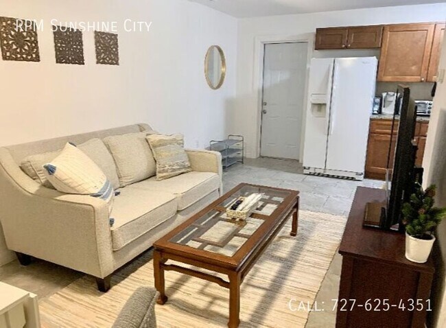 Building Photo - 2874 38th Ave N