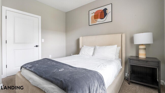 Building Photo - 3050 Steeple Cir