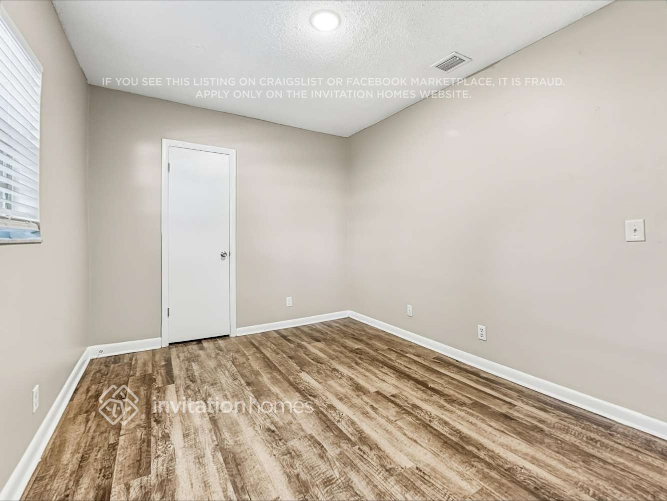 Building Photo - 512 E Hilda Dr