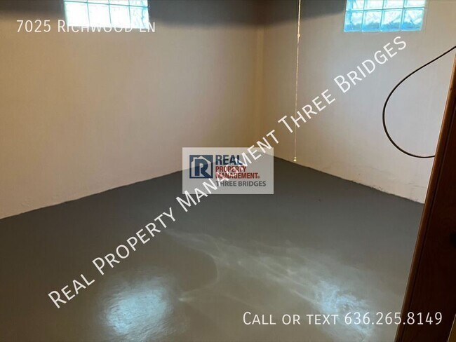 Building Photo - 7025 Richwood Ln