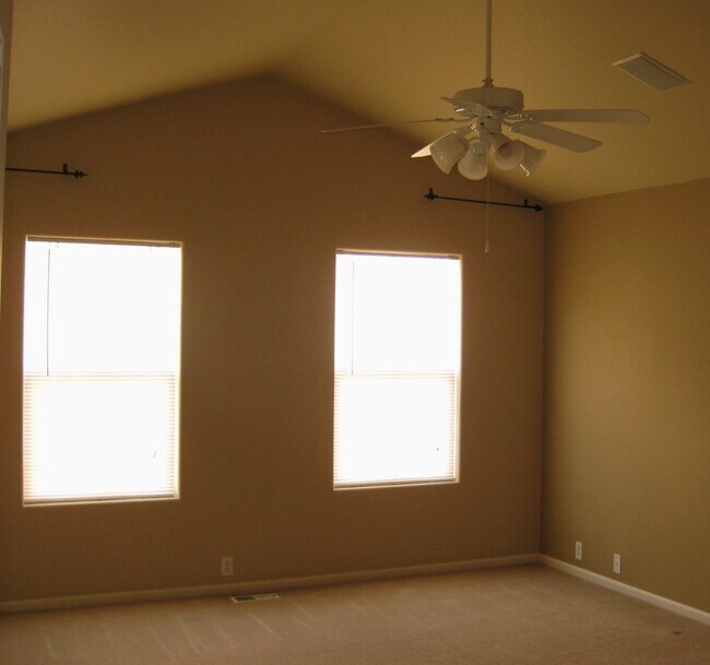 Building Photo - 6299 Sierra Grande Point