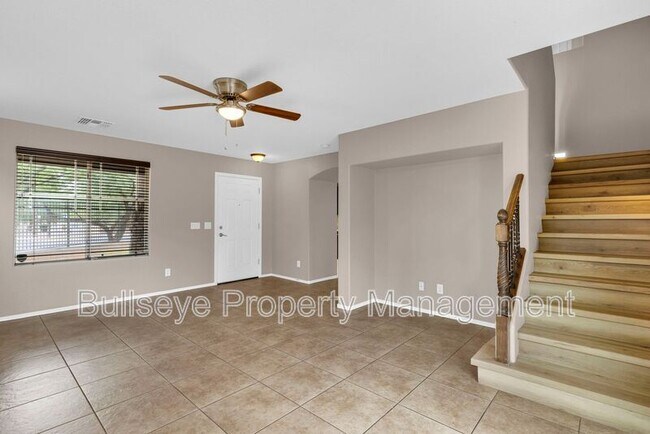 Building Photo - 2581 S Penrose Dr