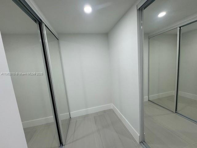Building Photo - 18151 NE 31st Ct
