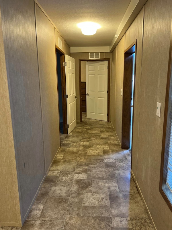 Building Photo - 5859 Tom Hebert Rd