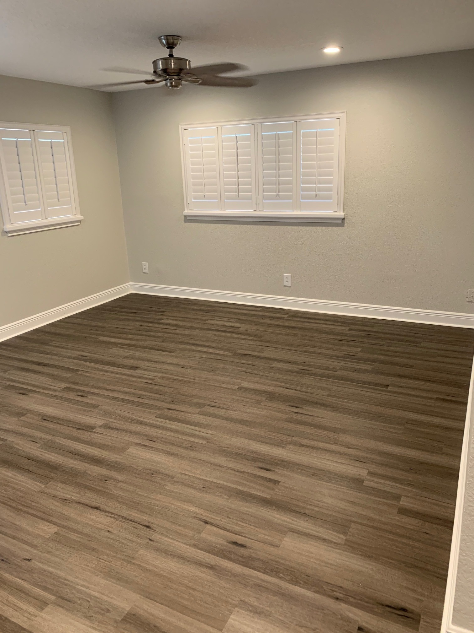 Living Room - 2704 W Mississippi Ave
