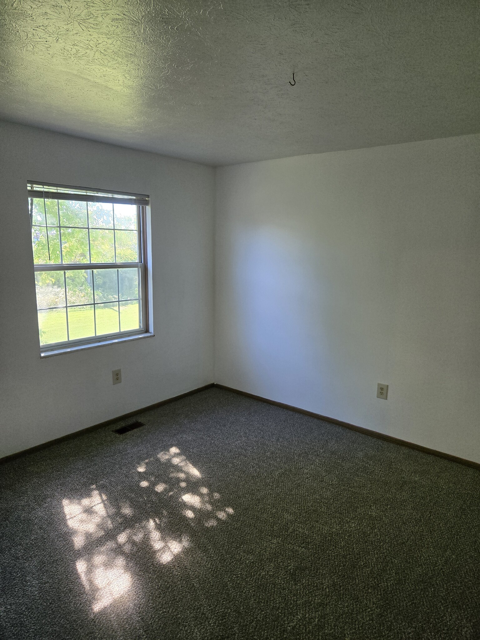 Bedroom 2 - 5645 Chatford Dr