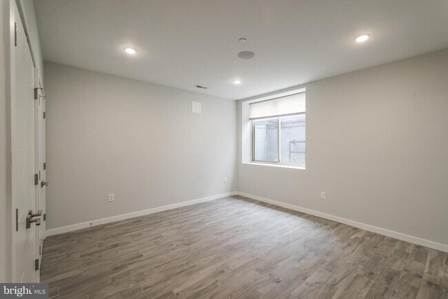 Building Photo - 1524 N 8th St