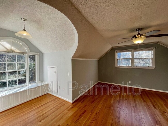 Building Photo - 136 Lacaya Rd