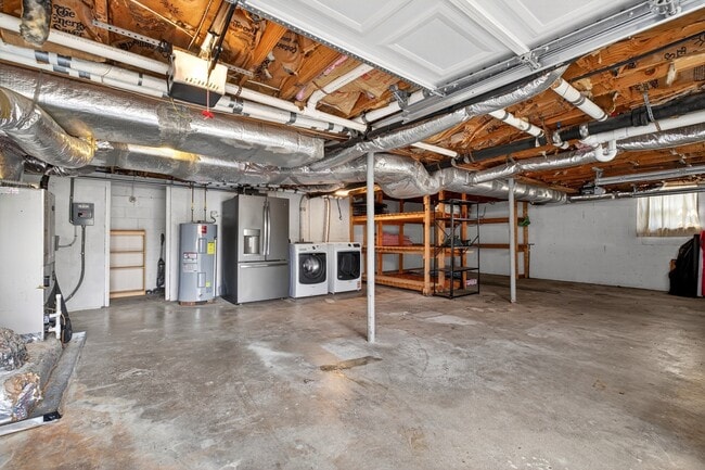 Building Photo - 340 Binkley Dr