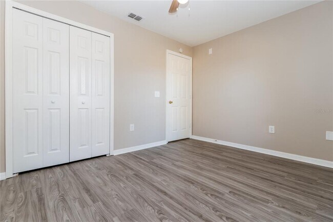 Building Photo - 14336 Coronado Dr