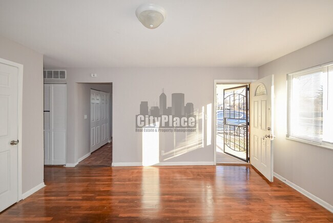 Building Photo - 6134 Nelson Pl