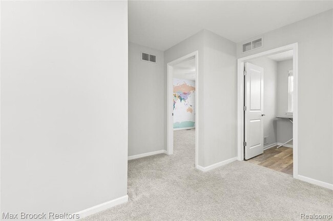 Building Photo - 4211 Kent Rd