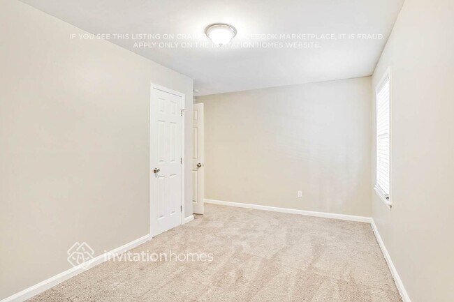 Building Photo - 329 Mount Zion Rd