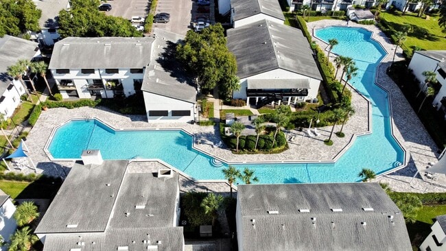Building Photo - $1,199 |1 bedroom 1.5 bath town home style...
