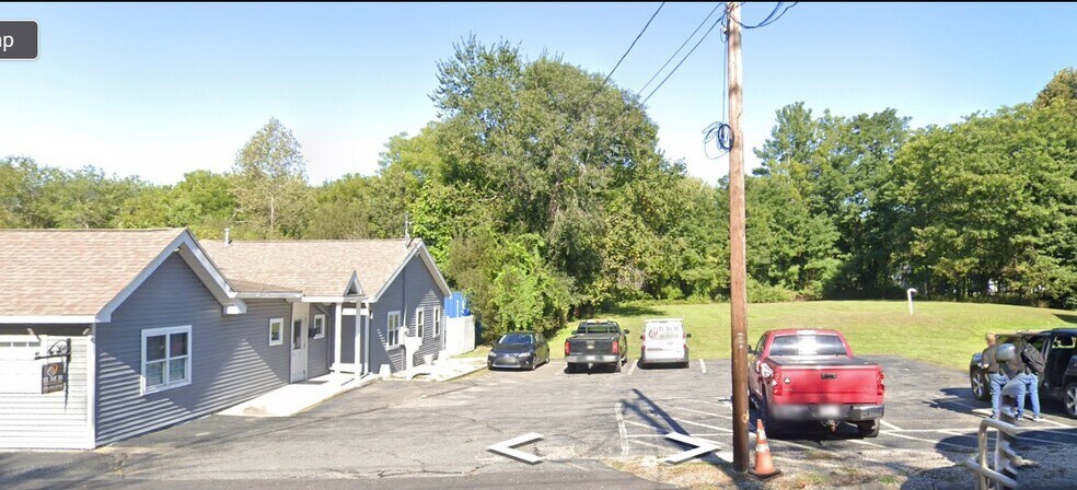 Primary Photo - 1135 Washington St