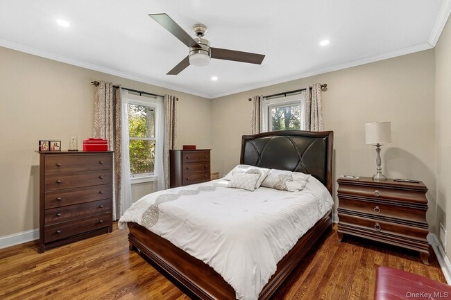 Building Photo - 110 Topland Rd