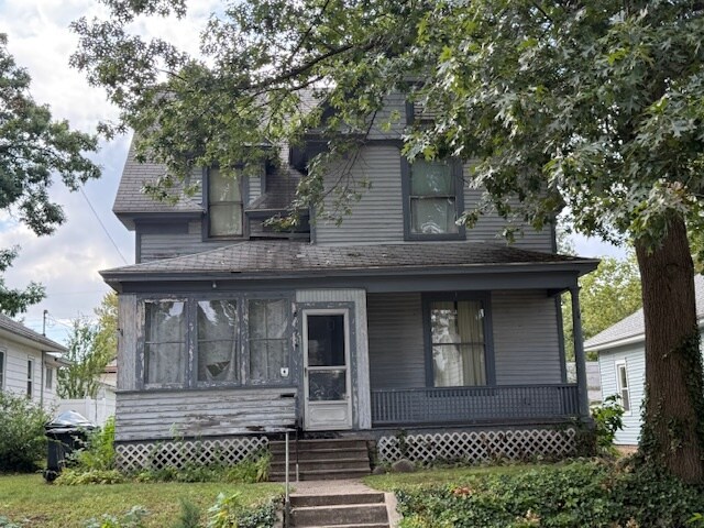 Building Photo - 819 S 24th St