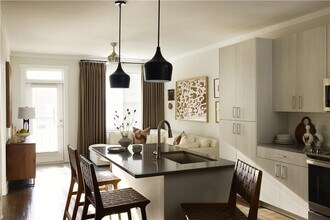 Building Photo - 1809 Appaloosa Ln NE