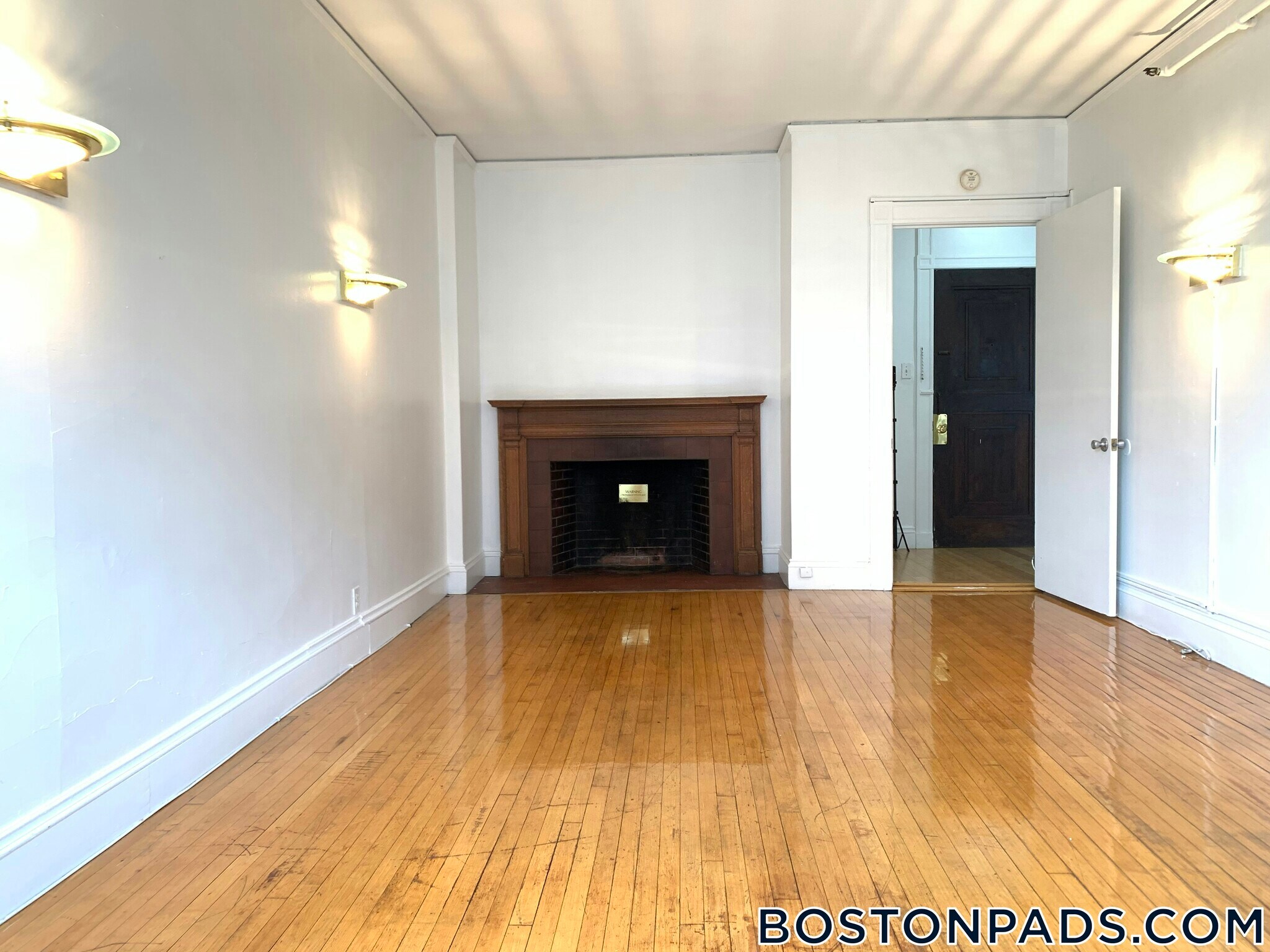 Building Photo - 91 Westland Ave