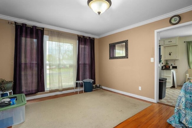 Building Photo - Coming Soon! 3 Bedroom 2 Bath 2 Carport Re...