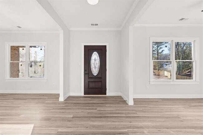 Building Photo - 2895 Jones Mill Rd