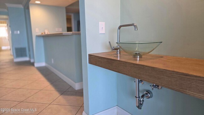 Building Photo - 3223 S Atlantic Ave