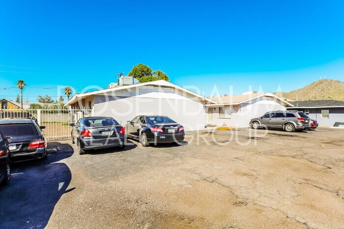 Building Photo - 9230 N 6th St