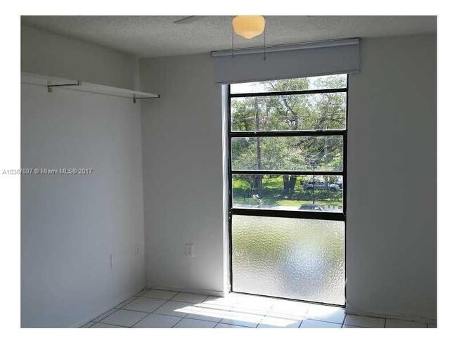 Building Photo - 2 bedroom in North Miami FL 33160