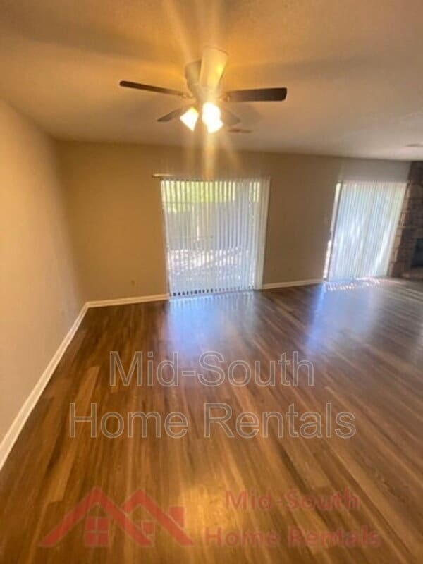 Building Photo - 3162 High Meadow Dr