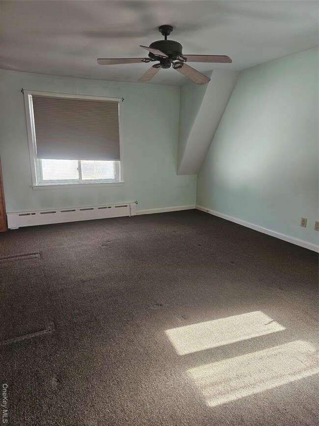 Building Photo - 14 Alameda St