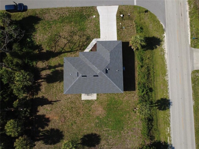 Building Photo - 15010 Community Ave