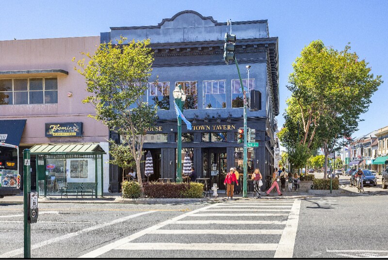 Building Photo - 2257 Central Ave