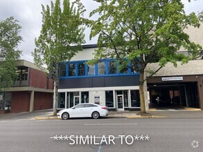 Building Photo - Recently Renovated Studio in Downtown Salem