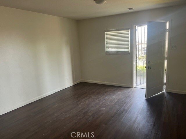 Building Photo - 36947 Melrose Dr