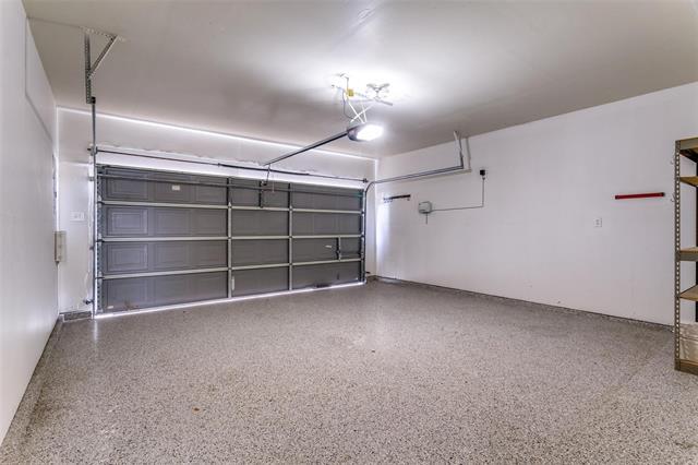 Building Photo - 1649 Bennington Dr
