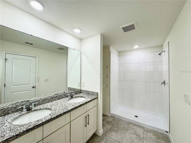 Building Photo - 32455 Limitless Pl