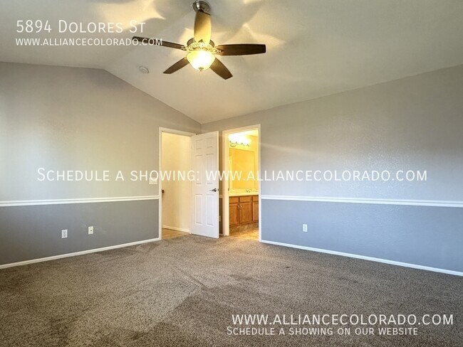Building Photo - 5894 Dolores St