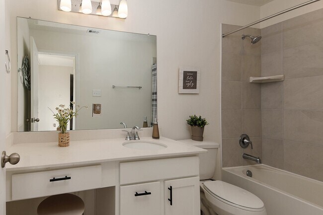 Building Photo - 41694 Sorrel Spring Ln