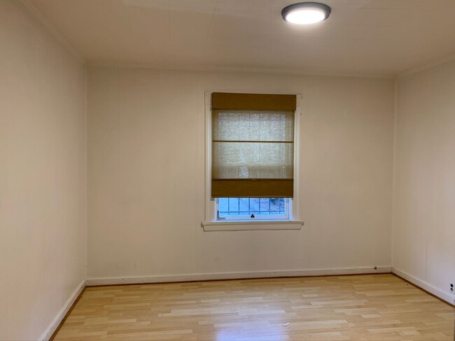 Building Photo - Beautiful Berkeley! One Bedroom apartment ...