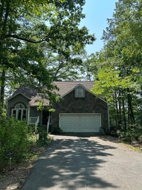 Building Photo - 248 Land Or Dr