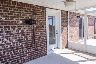 Screened Porch - 5609 Shooting Star Ct