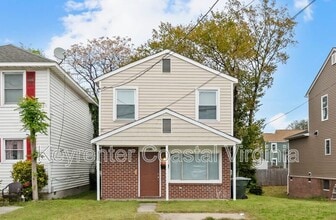 Building Photo - 2108 Madison Ave