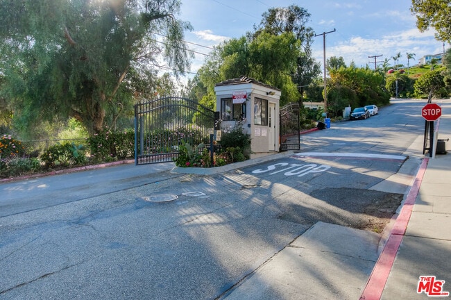 Building Photo - 28340 Rey De Copas Ln