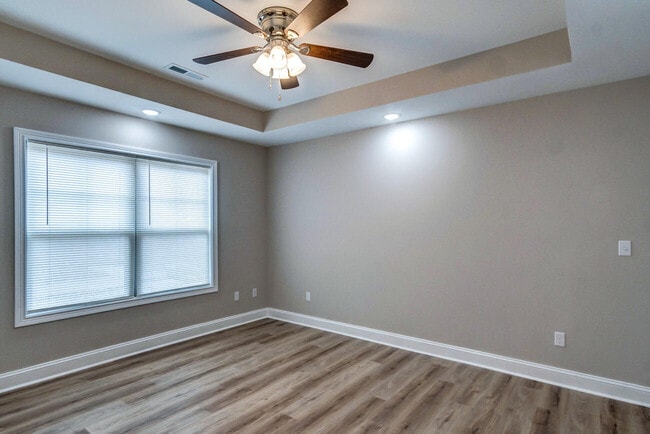 Building Photo - 102 Legacy Dr