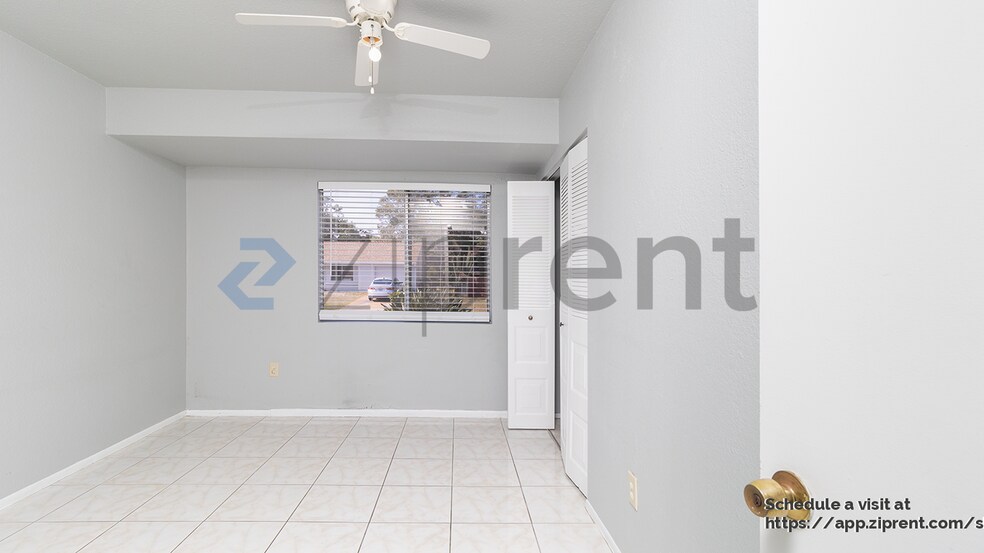 Building Photo - 839 Chelsea Ave