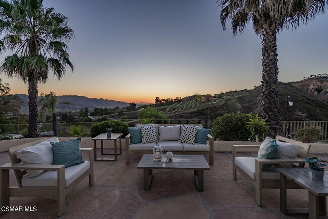 Building Photo - 3095 Palo Verde Cir