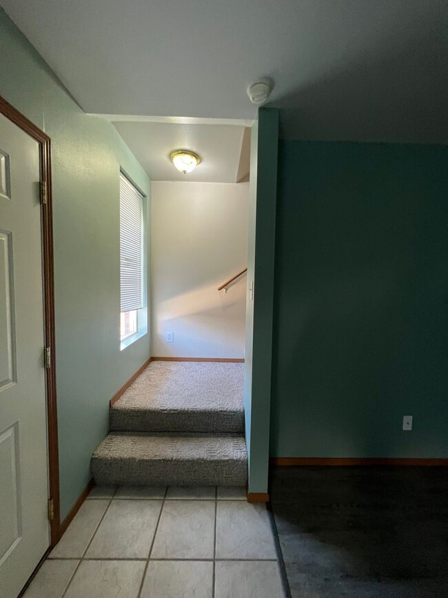 Building Photo - Non-Refundable & Security Deposit Total: $...