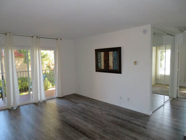 Living Room - 2380 Hosp Way