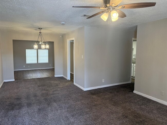 Building Photo - 5933 Southgood St