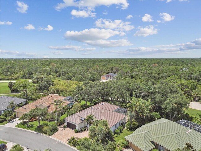 Building Photo - 13792 Long Lake Ln